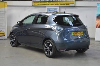 RENAULT ZOE 80kW Dynamique Nav R110 40kWh Auto LOW MILEAGE