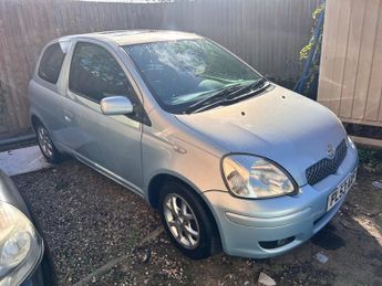 TOYOTA YARIS 1.0 VVT-i T Spirit 3dr