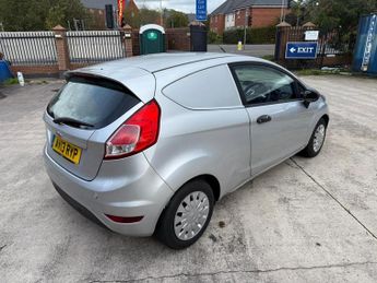 FORD FIESTA 1.6 TDCi ECOnetic Van ++ 12 MONTHS MOT / NO VAT ++