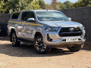 Toyota Hi Lux Invincible D/Cab Pick Up 2.4 D-4D Auto + 108K MILES