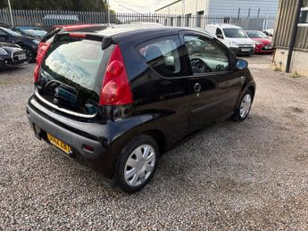 PEUGEOT 107 1.0 Urban 3dr
