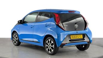 TOYOTA AYGO 1.0 VVT-i X-Trend 5dr x-shift