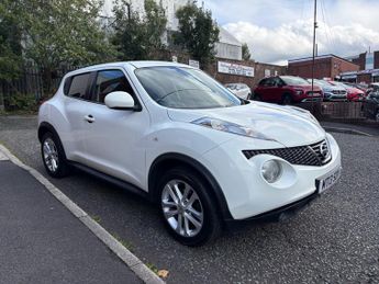 Nissan Juke 1.6 Acenta 5dr [Premium Pack]