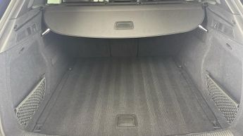 AUDI Q5 Tfsi Quattro Black Edition