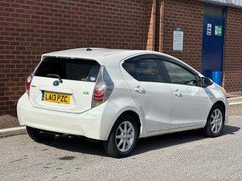 TOYOTA AQUA 1.5 HYDRID PETROL 