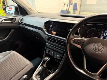 VOLKSWAGEN T-CROSS 1.0 TSI 110 Active 5dr DSG