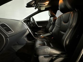 VOLVO XC60 D4 [190] R DESIGN Nav 5dr Geartronic