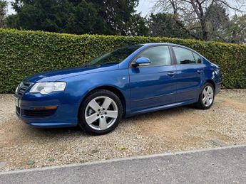 Volkswagen Passat 2.0 R-Line TDI CR DPF 110 4dr