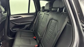 BMW IX3 Premier Edition
