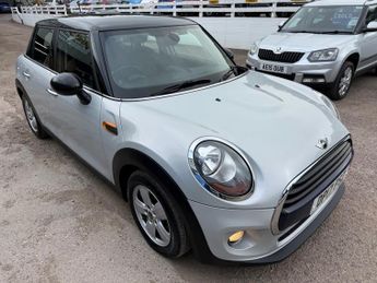 MINI Hatch 1.5 Cooper D 5dr