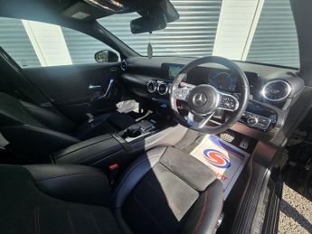 MERCEDES-BENZ A-CLASS A250e AMG Line 4dr Auto
