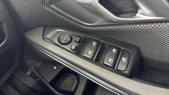 BMW 3 SERIES 330E Se Pro