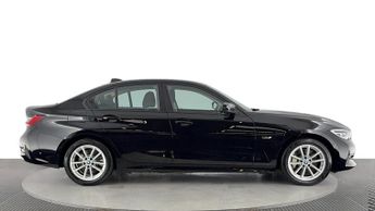 BMW 3 SERIES 330E Se Pro