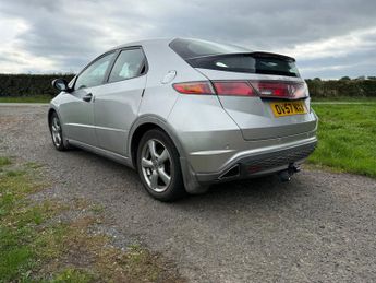 HONDA CIVIC 2.2 i-CTDi ES 5dr