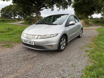 HONDA CIVIC 2.2 i-CTDi ES 5dr