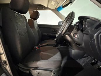 KIA SOUL 1.6 CRDi Tempest 5dr