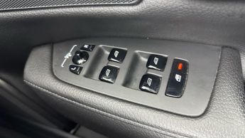 VOLVO S90 2.0 T4 Momentum Plus 4dr Geartronic