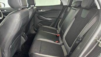 VAUXHALL GRANDLAND X 1.2 Turbo Sport Nav 5dr Auto