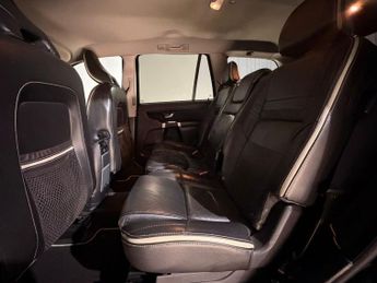 VOLVO XC90 2.4 D5 [200] R DESIGN 5dr Geartronic