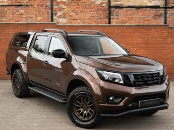Nissan Navara Double Cab Pick Up Tekna 2.3dCi 190 TT 4WD Auto