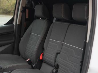 FORD TRANSIT CONNECT 1.5 TDCi 120ps Limited Van Powershift