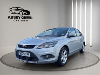 FORD FOCUS 1.6 Zetec 5dr