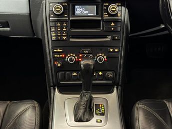 VOLVO XC90 2.4 D5 [200] R DESIGN 5dr Geartronic