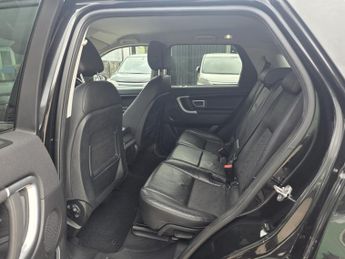 LAND ROVER DISCOVERY SPORT 2.0 TD4 180 SE Tech 5dr Auto