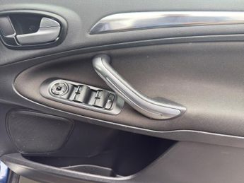 FORD S-MAX 2.0 Titanium 5dr Powershift