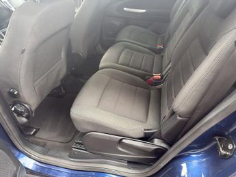 FORD S-MAX 2.0 Titanium 5dr Powershift