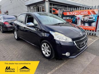 Peugeot 208 1.2 VTi Style 5dr