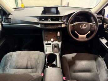 LEXUS CT 200h 1.8 Advance 5dr CVT Auto