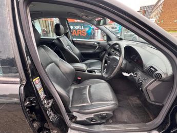 MERCEDES-BENZ C CLASS C180K Avantgarde SE 4dr Auto