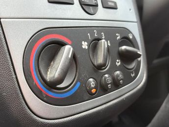 VAUXHALL CORSA 1.2i 16V Active [80] 5dr ++ 12 MONTHS MOT / LOW INSURANCE GROUP 