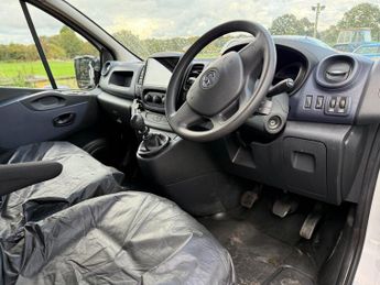Vauxhall Vivaro 2700 1.6CDTI 95PS H1 Van