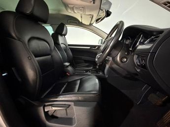 SKODA SUPERB 2.0 TDI CR 170 Outdoor Plus 4X4 5dr DSG