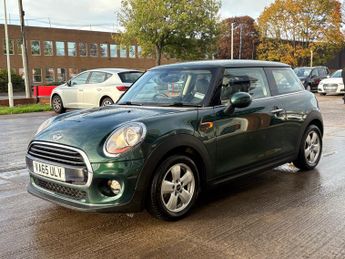 MINI HATCH 1.5 Cooper 3dr Auto ++ DAB / BLUETOOTH / 20 TAX / ULEZ ++