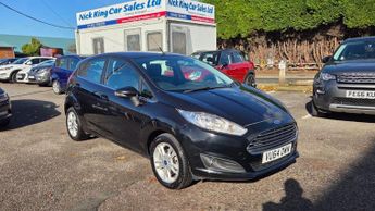 Ford Fiesta 1.0 EcoBoost Zetec 5dr ++ 11 FORD SERVICES / 20 TAX / ULEZ ++