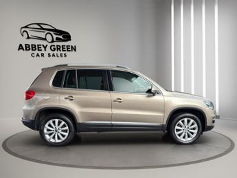 VOLKSWAGEN TIGUAN 2.0 TDi BlueMotion Tech Match 5dr DSG