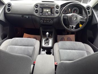 VOLKSWAGEN TIGUAN 2.0 TDi BlueMotion Tech Match 5dr DSG