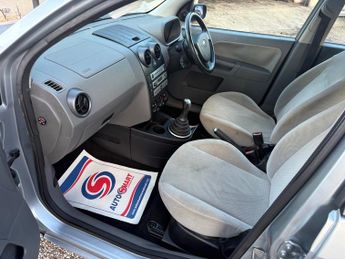 FORD FUSION 1.4 TDCi 3 5dr