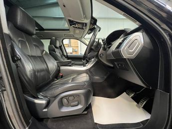 LAND ROVER RANGE ROVER SPORT 3.0 SDV6 HSE Dynamic 5dr Auto