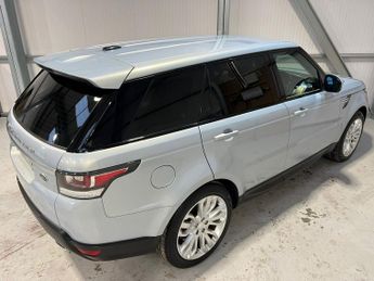 LAND ROVER RANGE ROVER SPORT 3.0 SDV6 HSE 5dr Auto