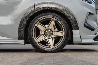 FORD TRANSIT CUSTOM 2.0 EcoBlue 136ps H1 Van Limited Auto