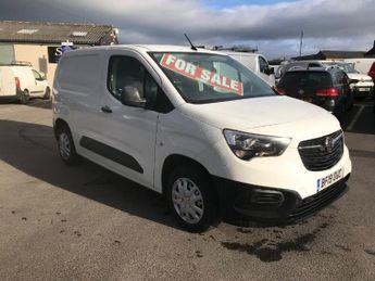 Vauxhall Combo 2000 1.6 Turbo D 100ps H1 Edition Van