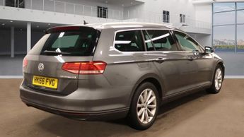 VOLKSWAGEN PASSAT 2.0 TDI SE Business 5dr DSG ++ SAT NAV / 35 TAX / ULEZ / VW HIST
