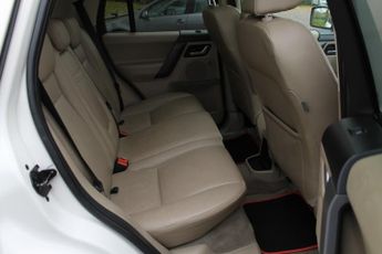 LAND ROVER FREELANDER 2.2 Td4 HSE 5dr Auto