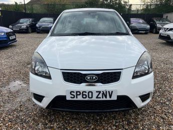 KIA RIO 1.4 1 5dr