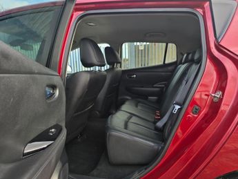 NISSAN LEAF 24kWh Tekna Hatchback 5dr Electric Auto (107 bhp)