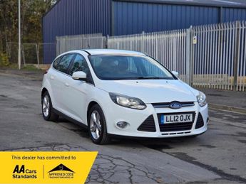 Ford Focus 1.0T EcoBoost Zetec Euro 5 (s/s) 5dr